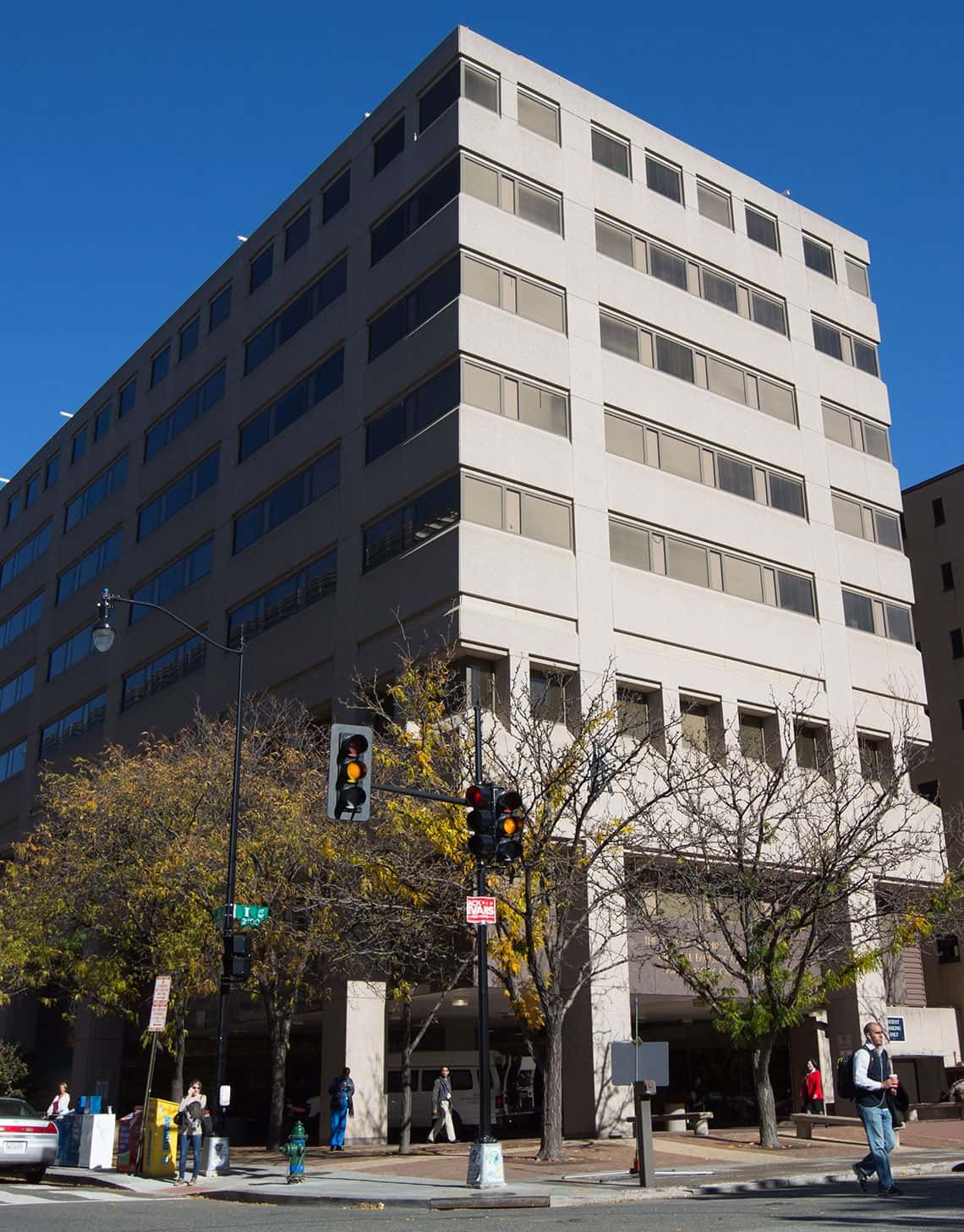 22nd and I Street South Pavilion Building