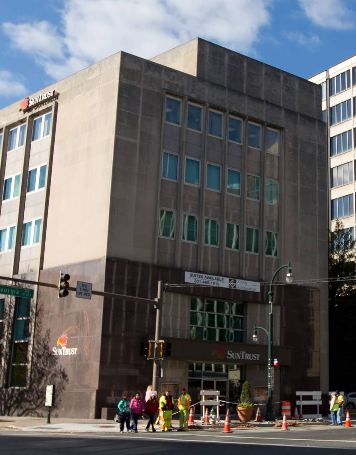 8700 Georgia Avenue exterior